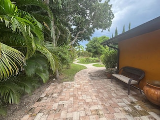 1257 SE Airoso Blvd Unit B, Port Saint Lucie, FL 34983