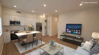 1658 Del Valle Ave Unit B, Glendale, CA 91208