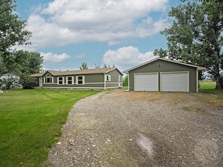2011 Beech St, Huntley, MT 59037