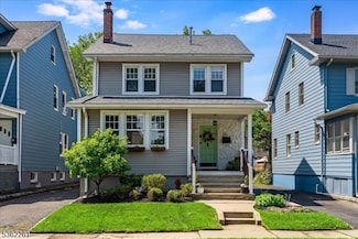 33 Orchard Rd, Maplewood, NJ 07040