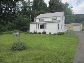 102 Old State Hwy, Chester, MA 01011