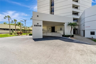 5940 Pelican Bay Plaza S Unit 504, Gulfport, FL 33707