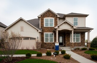 2 Andrew Ln, Hawthorn Woods, IL 60047