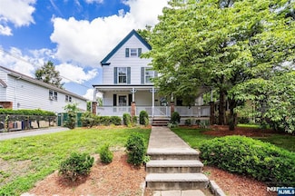 50 Spring Valley Ave, Hackensack, NJ 07601
