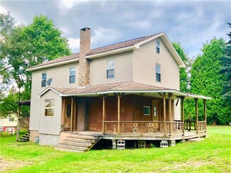 2670 William Penn Ave, Johnstown, PA 15909