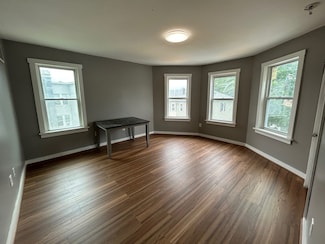 137 Eastern Ave Unit 3, Worcester, MA 01605