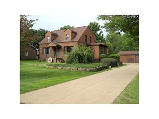 173 N Cline St, Magnolia, OH 44643