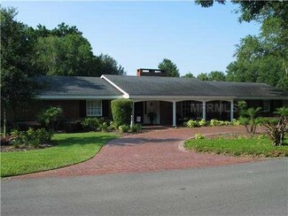1400 Seville Place, Lakeland, FL 33803