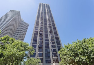 2650 N Lakeview Ave Unit 2801, Chicago, IL 60614