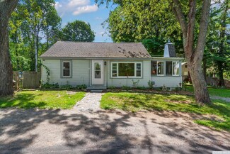 50 Oriole Rd, Craryville, NY 12521