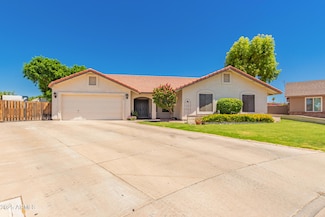 930 N Sandal Cir, Mesa, AZ 85205