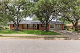 1305 Haines Dr, College Station, TX 77840