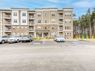 2 Winslow Ln Unit 402, Grafton, MA 01536