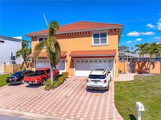 2119 Montclair Dr Unit 2119 & 2125, Sarasota, FL 34231