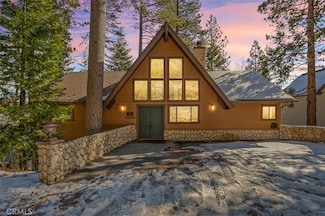 27382 N Bay Rd, Lake Arrowhead, CA 92352