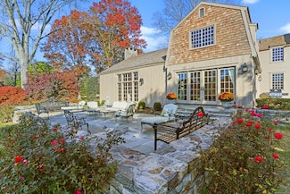 70 Redding Rd, Easton, CT 06612
