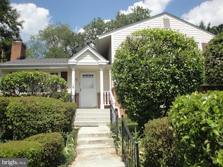 1825 Opalocka Dr, McLean, VA 22101