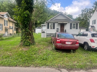 5305 Washington Ave SE, Charleston, WV 25304