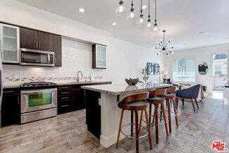 12920 Runway Rd Unit 241, Playa Vista, CA 90094