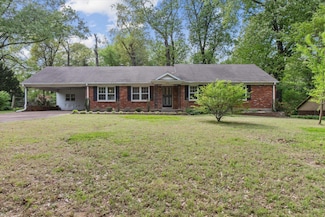 6173 Ivanhoe Rd, Memphis, TN 38134