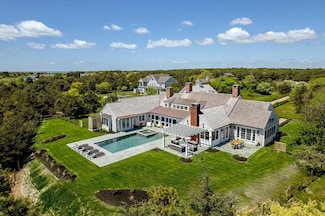29 Slough Cove Rd, Edgartown, MA 02539