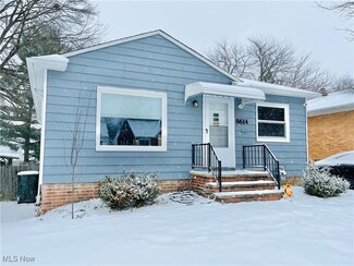 8614 Fernhill Ave, Cleveland, OH 44129