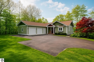 9150 S Majestic Ridge Dr, Traverse City, MI 49684