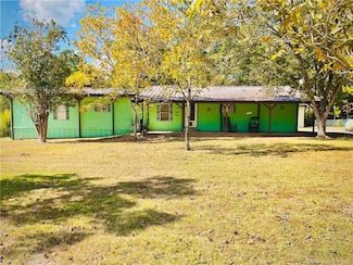 233 Hebert Rd, Leesville, LA 71446