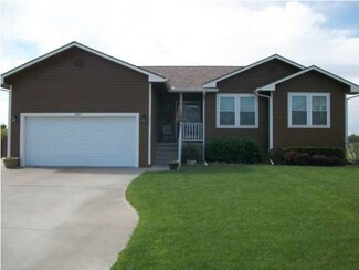 209 W Willow Glen, Hillsboro, KS 67063
