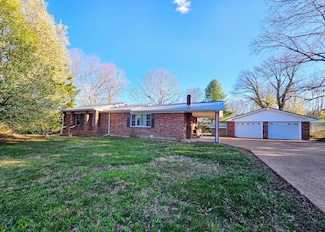 588 Sweeton Hill Rd, Coalmont, TN 37313