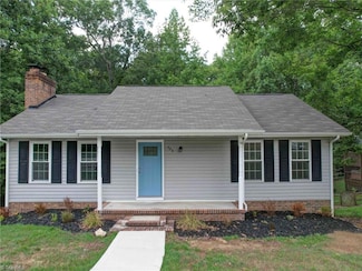526 Manchester Rd, Troy, NC 27371