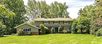 29476 Shaker Blvd, Cleveland, OH 44124