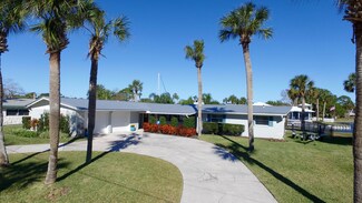 14633 Island Dr, Jacksonville Beach, FL 32250