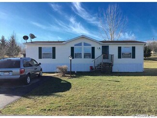 25 Morgans Run, Clifton Springs, NY 14432