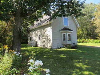 132 Geraldine Ave, North Troy, VT 05859
