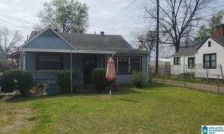 937 4th Ct W, Birmingham, AL 35204