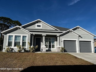 1631 Wake Forest Rd NW, Palm Bay, FL 32907