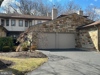 1 Marvin Ct, Lawrence Township, NJ 08648