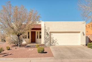 318 Circulo Bellagio, Rio Rico, AZ 85648