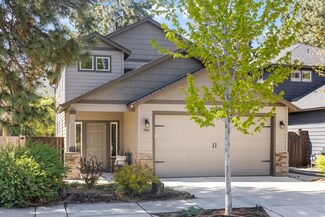 19761 Hollygrape St, Bend, OR 97702