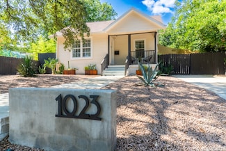 1023 W Rosewood Ave, San Antonio, TX 78201