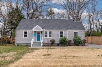 206 W Mcclellan St, Sandston, VA 23150