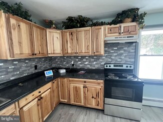 340 Crescent Rd, Freeland, PA 18224