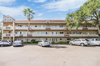 2310 Denmark St Unit 30, Clearwater, FL 33763