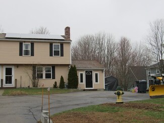 8 Kelley Rd Unit B, Mendon, MA 01756