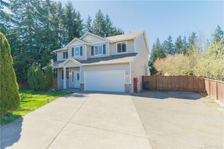 8208 Beverly Ln, Everett, WA 98203