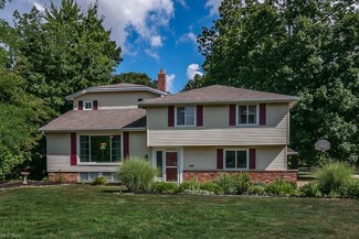 25873 Euclid Chagrin Pkwy, Cleveland, OH 44143