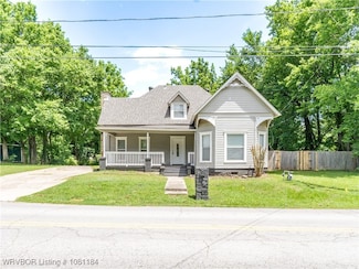 408 E Denver St, Greenwood, AR 72936