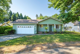 108 Bramblewood Ct, Rogue River, OR 97537