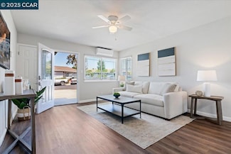 720 Jane Ct, Martinez, CA 94553